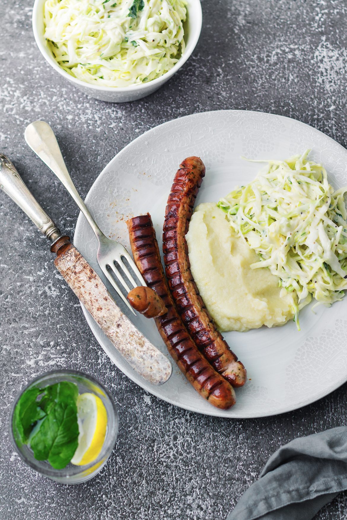 korv till middag blomkål coleslaw matblogg lchf matmedmera